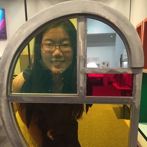 Meet your Posher, Yan